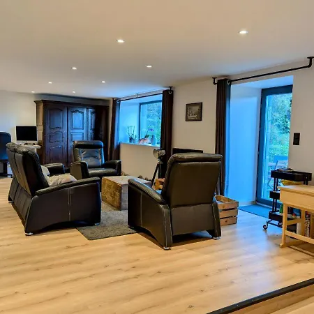 Grande Ferme De 250m2 Renovee Au Charme Rustique