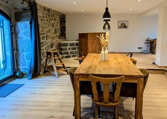 Grande Ferme De 250m2 Renovee Au Charme Rustique Villa *