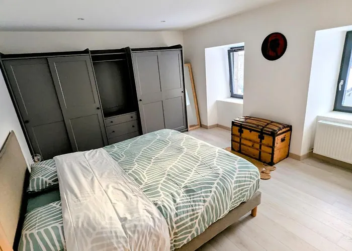 Grande Ferme De 250m2 Renovee Au Charme Rustique Villa