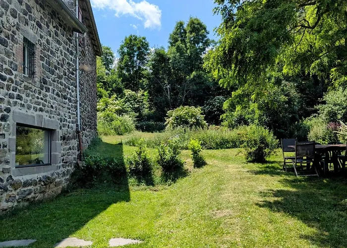Grande Ferme De 250m2 Renovee Au Charme Rustique * Mazet-Saint-Voy